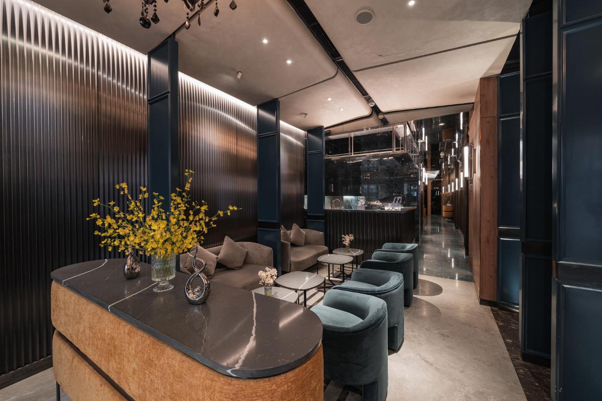 La Passion Premium Cau Go Hotell Hanoi Exteriör bild